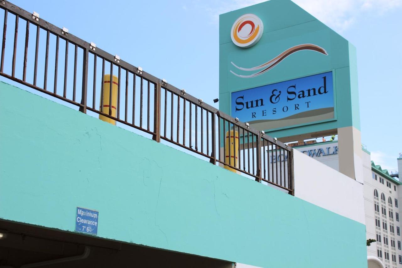 Sun & Sand Resort Oceanfront Suites Virginia Beach Exterior photo